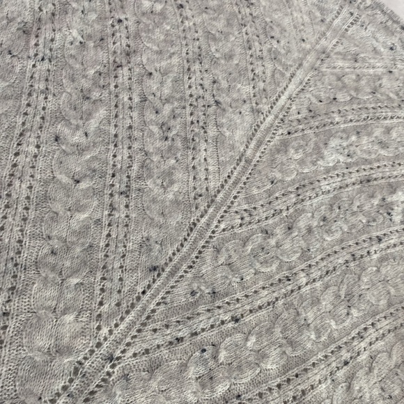 Silver and dotted black distressed open-knit v-neck scooped sweater - Picture 14 of 17